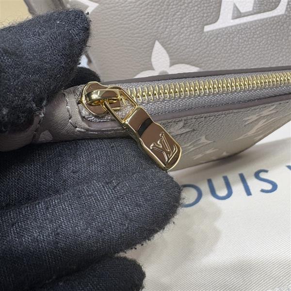 2026120181646549 130